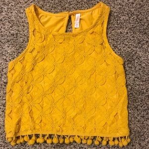 XS Xhilararion Crop Top